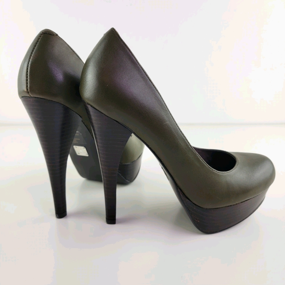 Bakers Olive Green Platform Heels